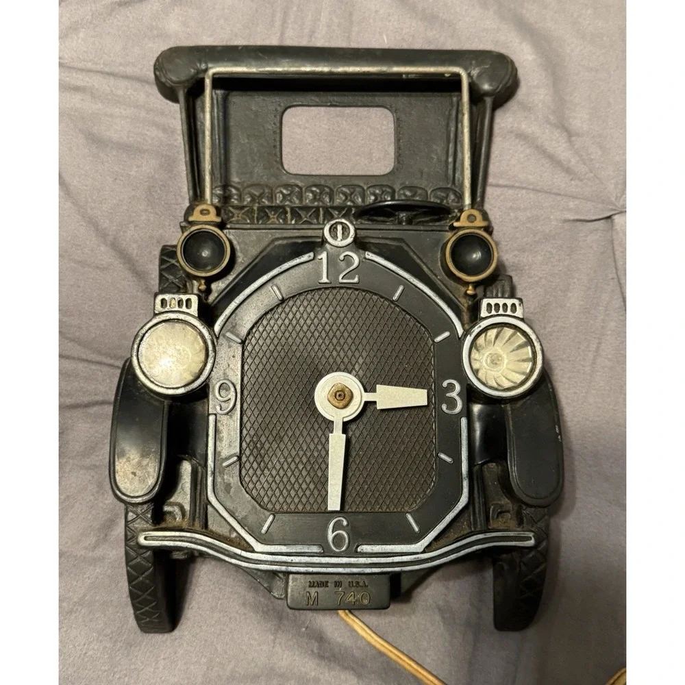 Vintage Mastercrafters Model T Car Automobile Clock M-740 Lights Work READ NOTE
